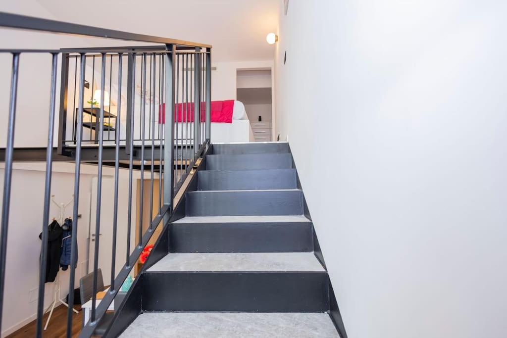 Darsena Charming Apartment By 101Flats Milan Exterior photo