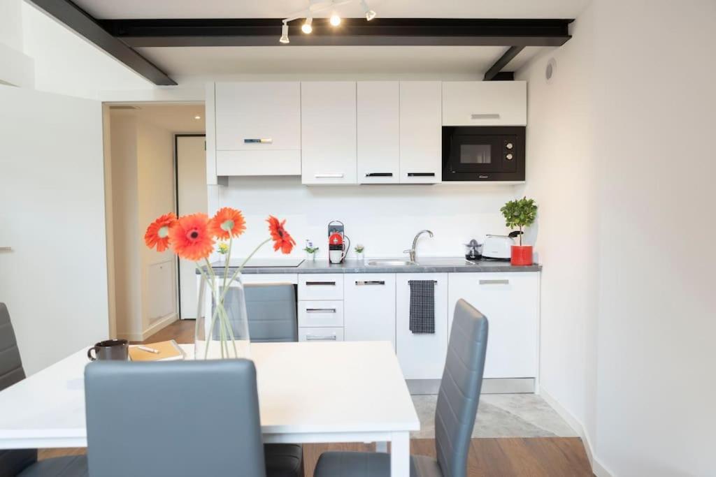 Darsena Charming Apartment By 101Flats Milan Exterior photo